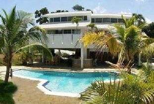 Hotel-Casa-Veintiuno-Pool